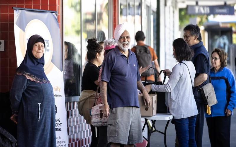 Food packages get snapped up in Wellington post-Christmas